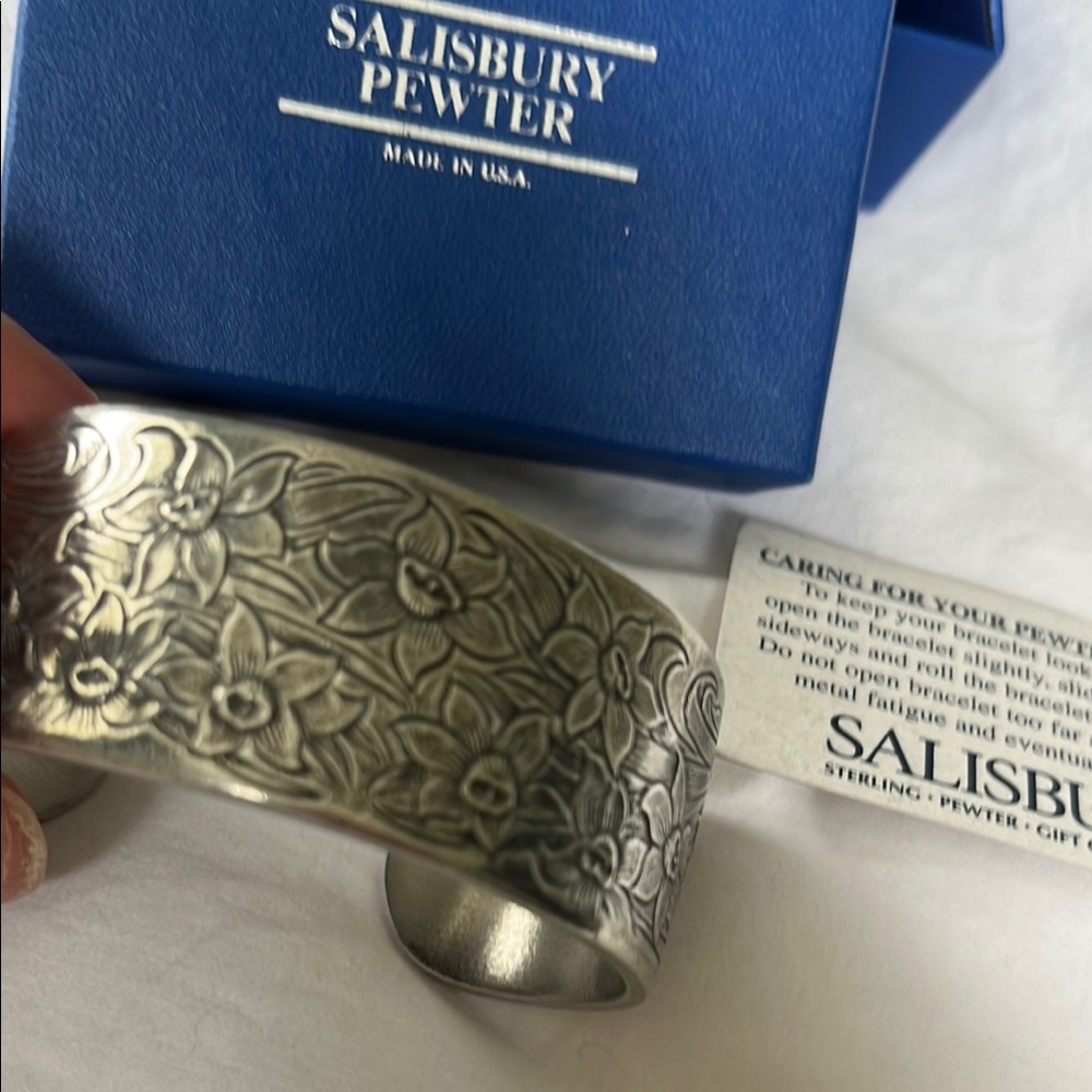 Salisbury Pewter Floral Sterling Silver cuff